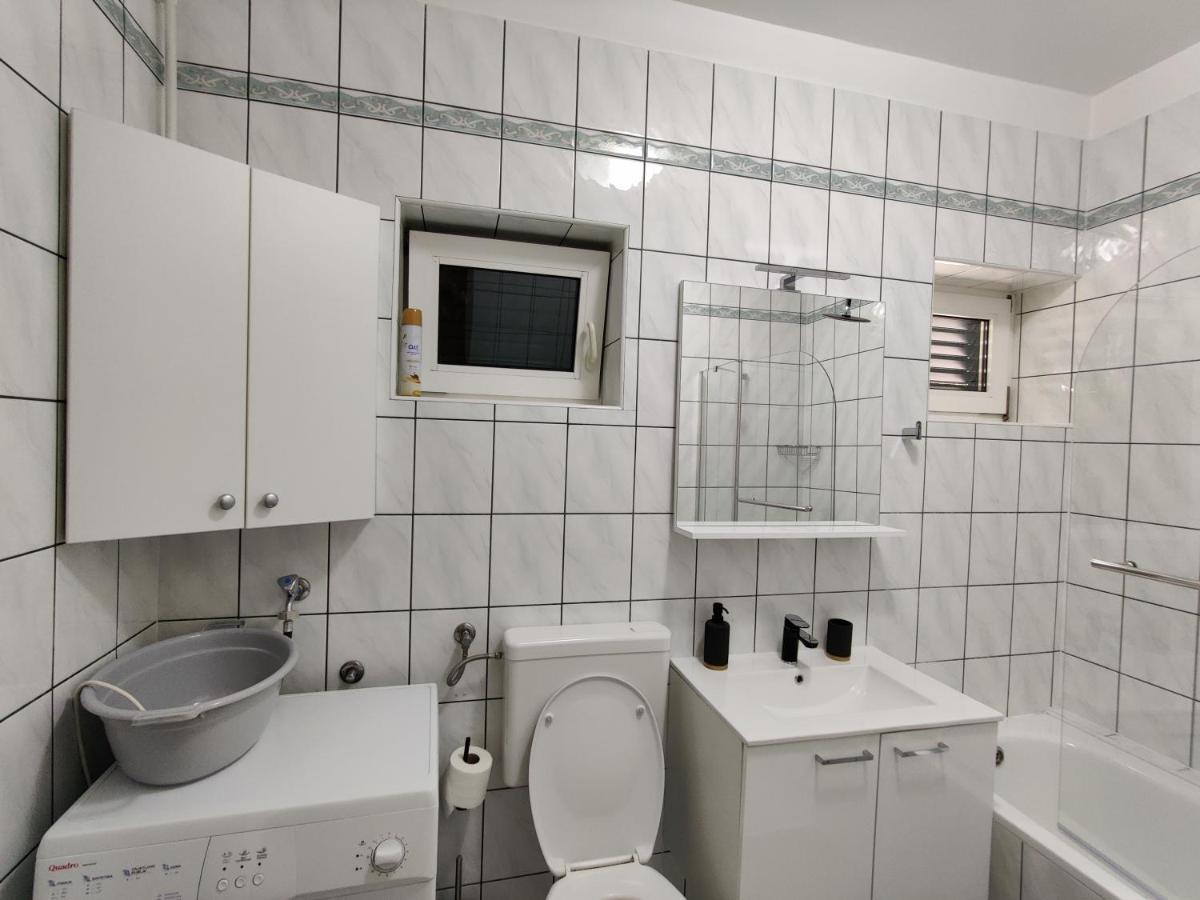 Biuk Apartments Novi Vinodolski Exterior photo